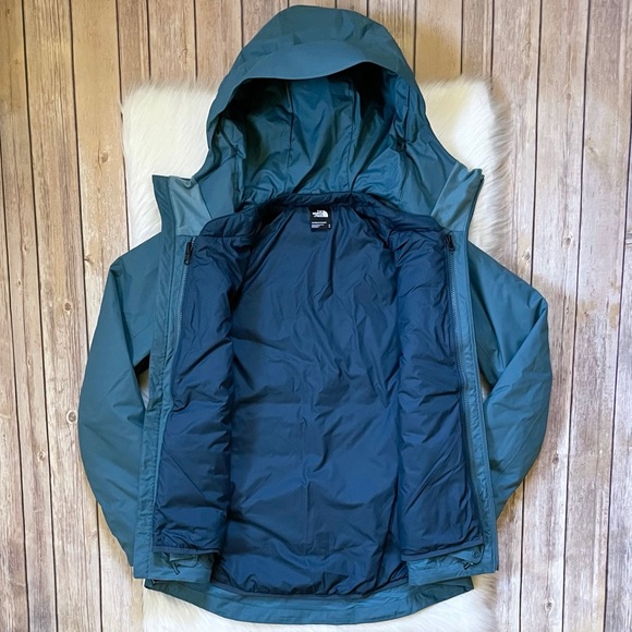 The North Face Women’s Clementine TriClimate Jacket - Picture 7 of 13